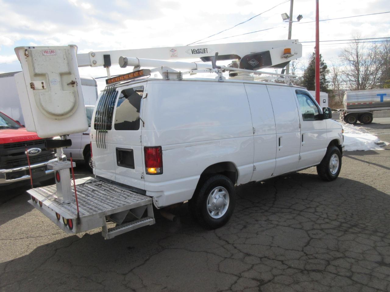 Used 2012 Ford E-350 Empty Cargo Van - photo 42