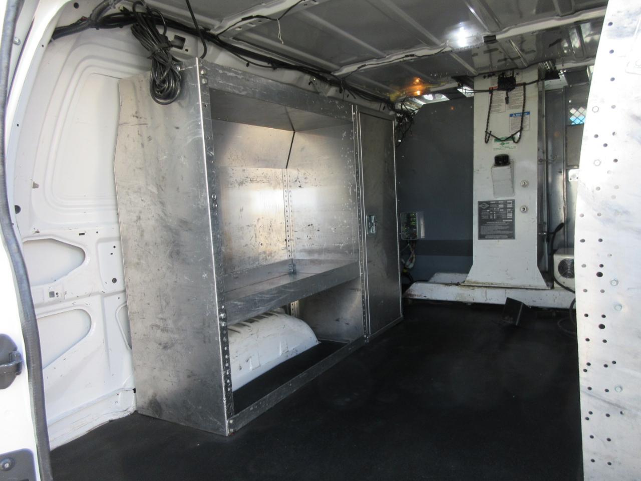 Used 2012 Ford E-350 Empty Cargo Van - photo 32