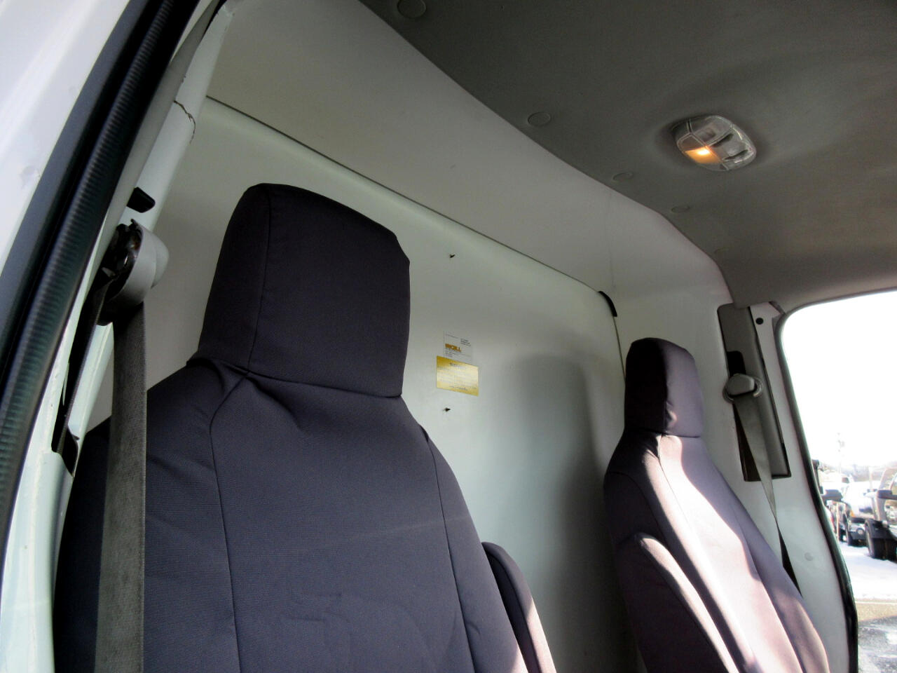 Used 2017 Ford E-350 Cutaway - photo 18