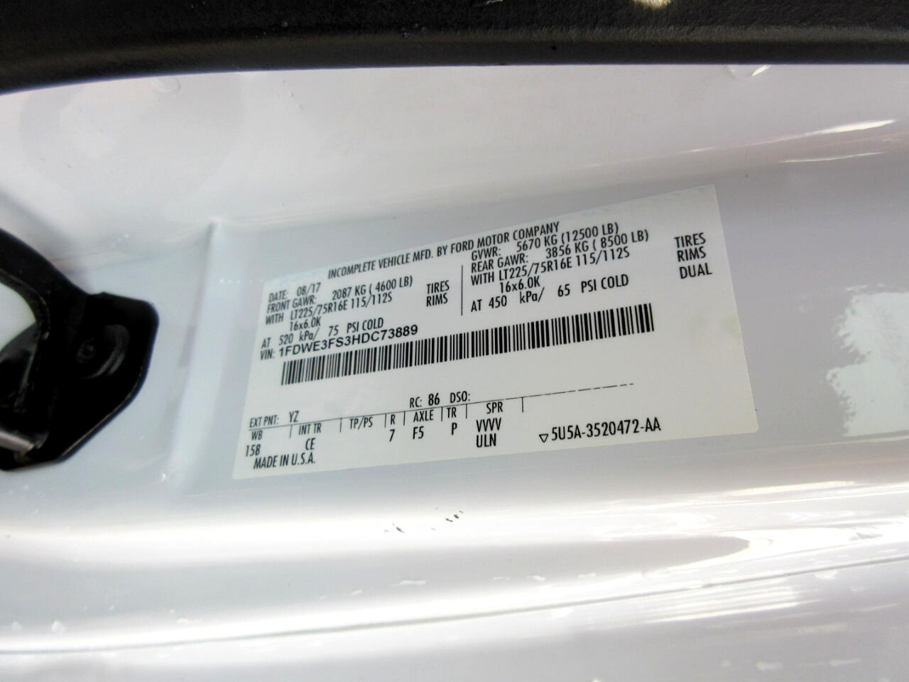 Used 2017 Ford E-350 Cutaway - photo 31