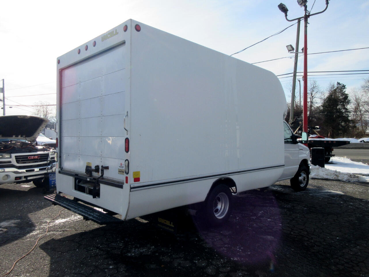 Used 2017 Ford E-350 Cutaway - photo 5