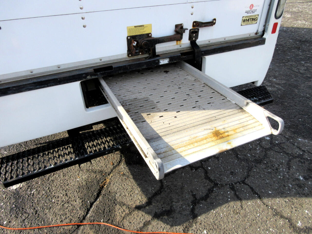 Used 2017 Ford E-350 Cutaway - photo 6