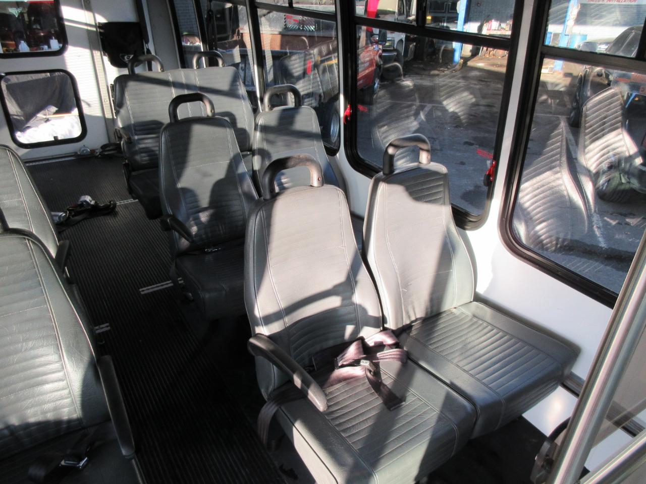 Used 2017 Ford E-350 Cutaway - photo 11