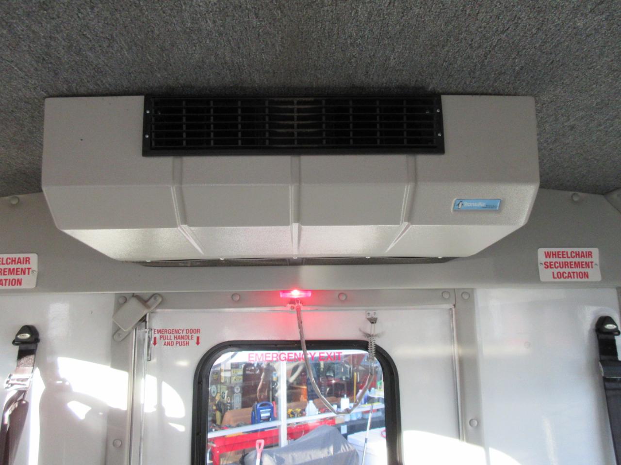 Used 2017 Ford E-350 Cutaway - photo 13