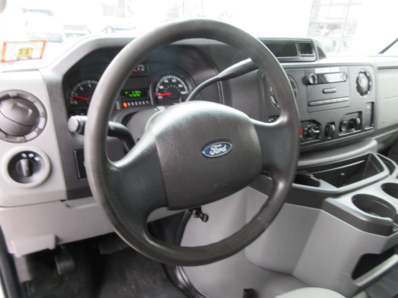 Used 2014 Ford E-450 Cutaway - photo 13
