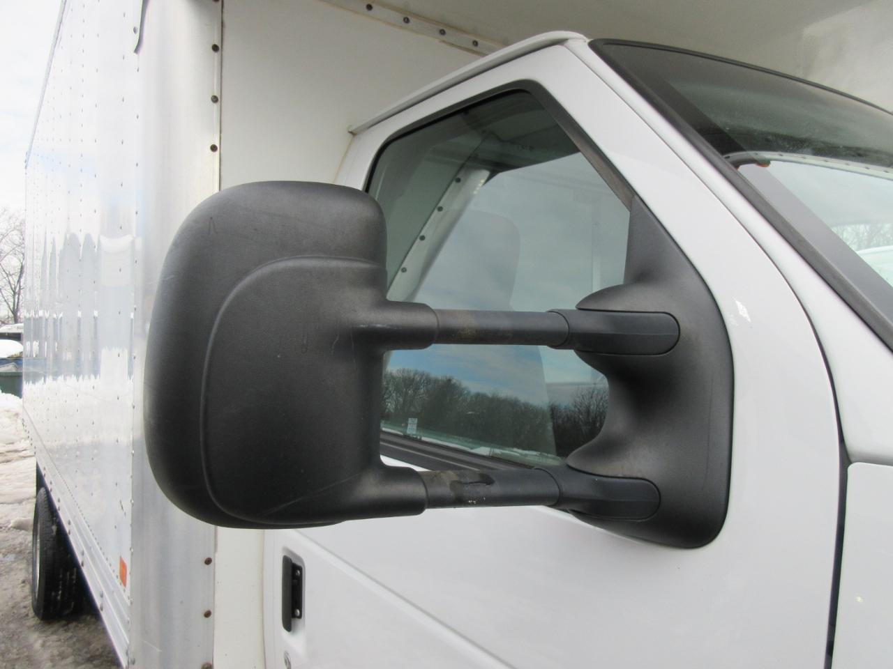 Used 2014 Ford E-450 Cutaway - photo 20