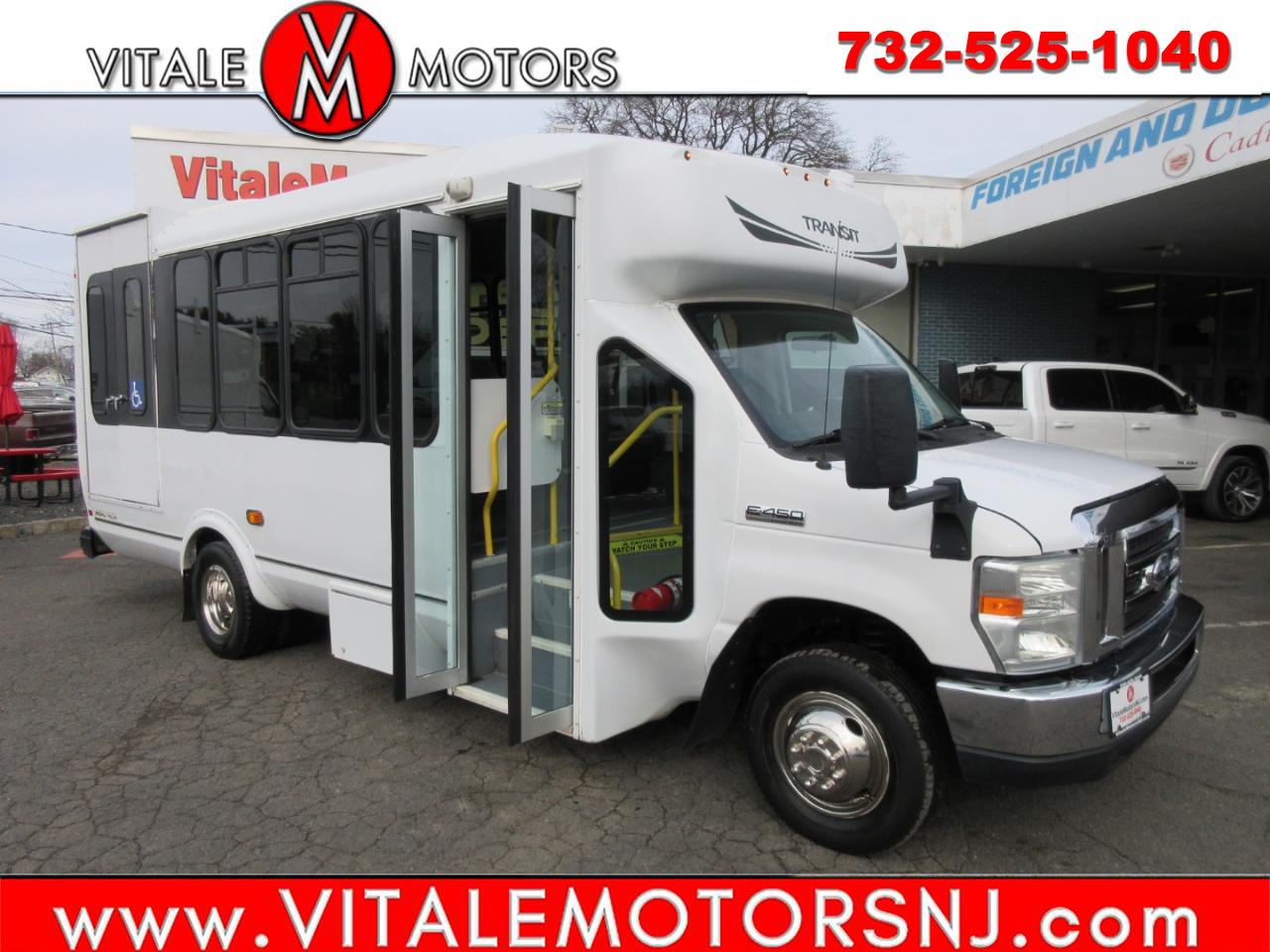 Used 2017 Ford E-450 Cutaway - photo 15