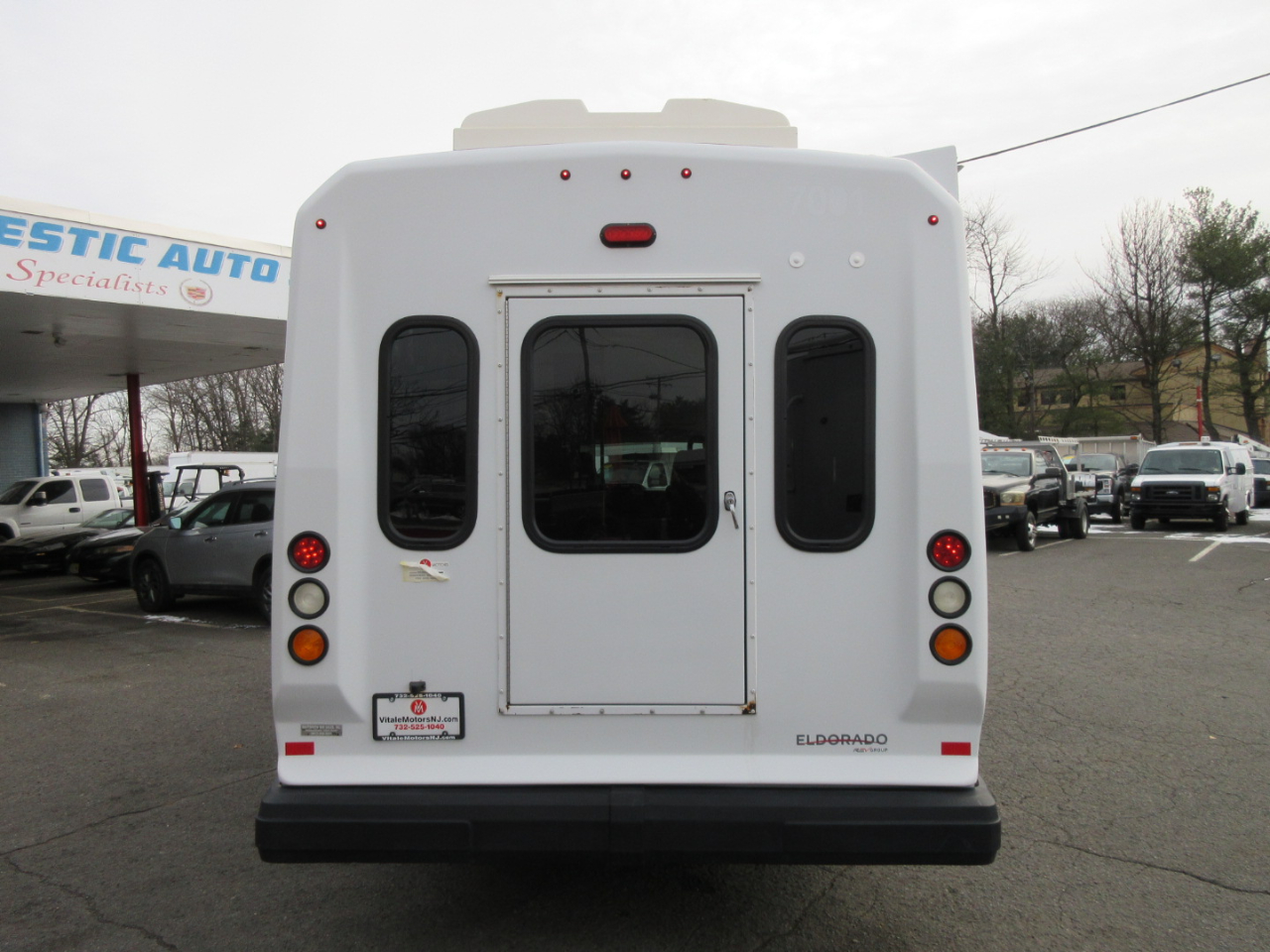 Used 2017 Ford E-450 Cutaway - photo 11