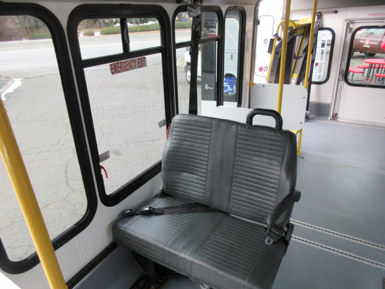 Used 2017 Ford E-450 Cutaway - photo 20