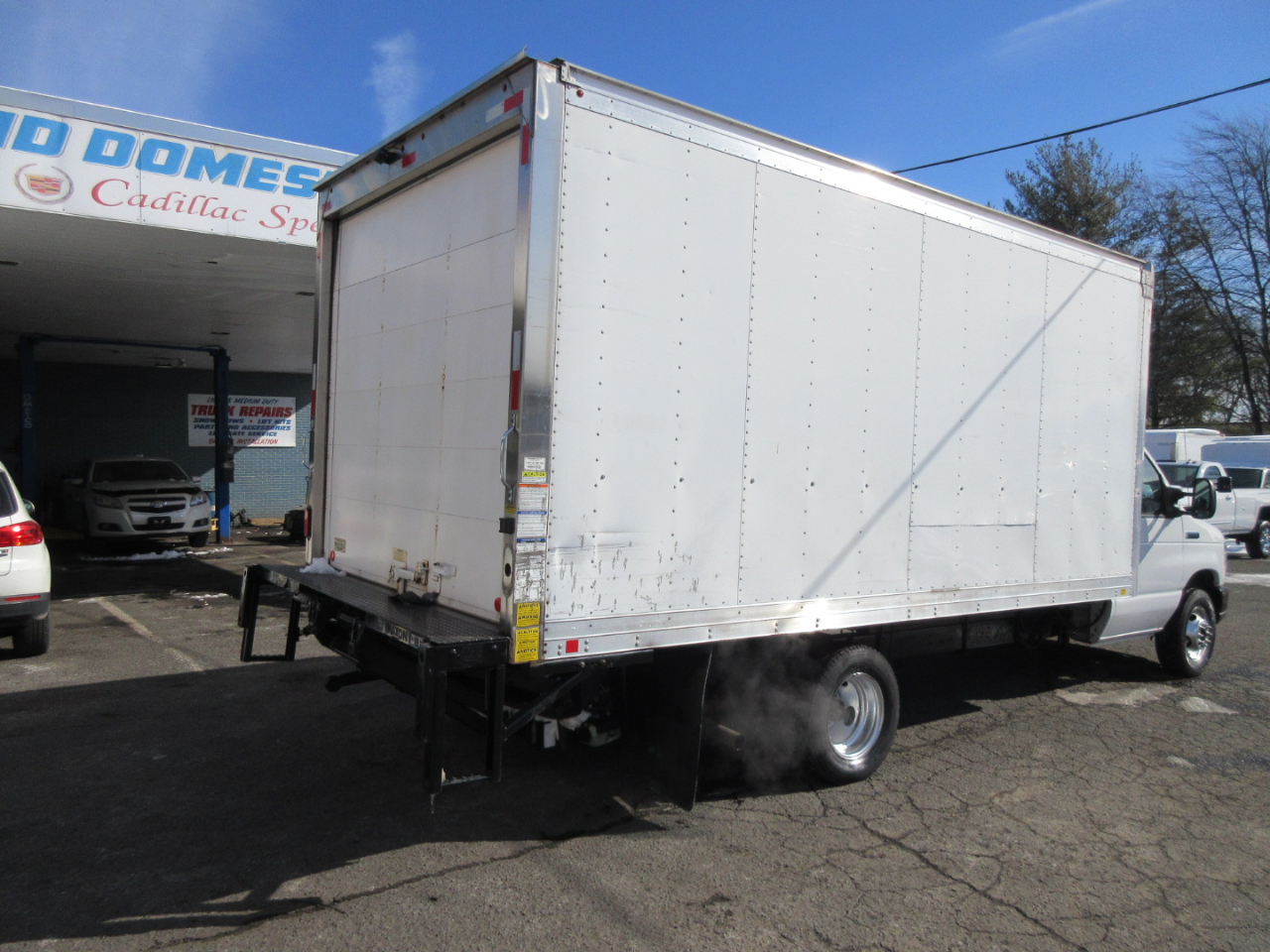 Used 2019 Ford E-350 Cutaway - photo 7