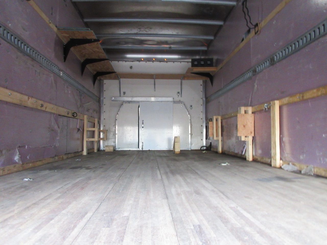 Used 2019 Ford E-350 Cutaway - photo 10