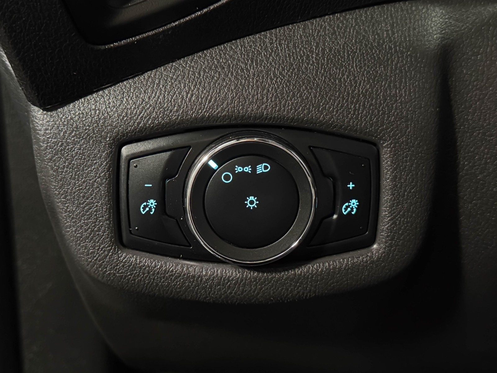 Used 2018 Ford Transit Connect Empty Cargo Van - photo 29