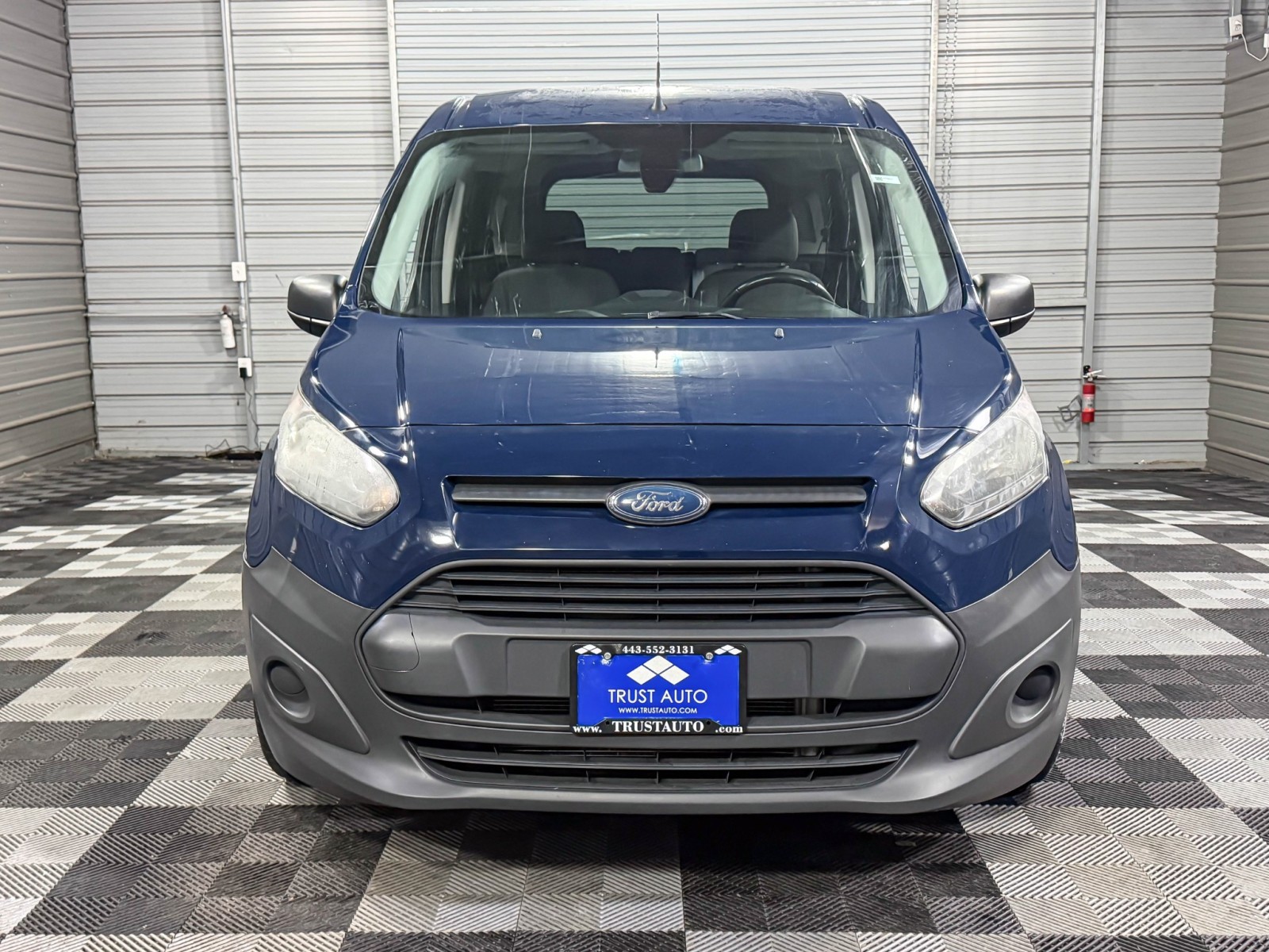 Used 2018 Ford Transit Connect Empty Cargo Van - photo 3