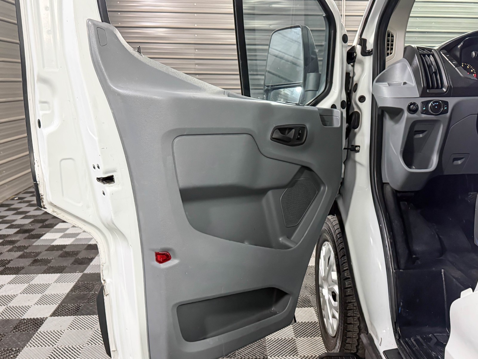Used 2017 Ford Transit 150 Low Roof Empty Cargo Van - photo 20