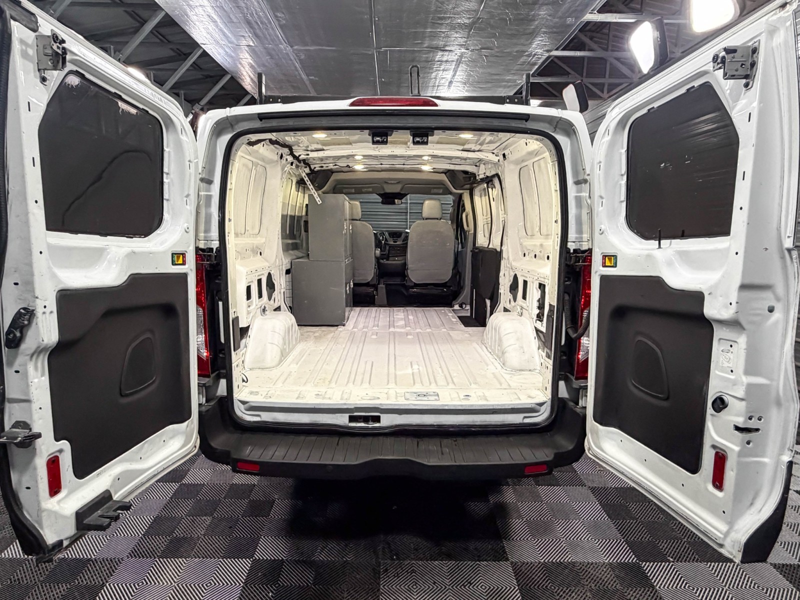 Used 2017 Ford Transit 150 Low Roof Empty Cargo Van - photo 11