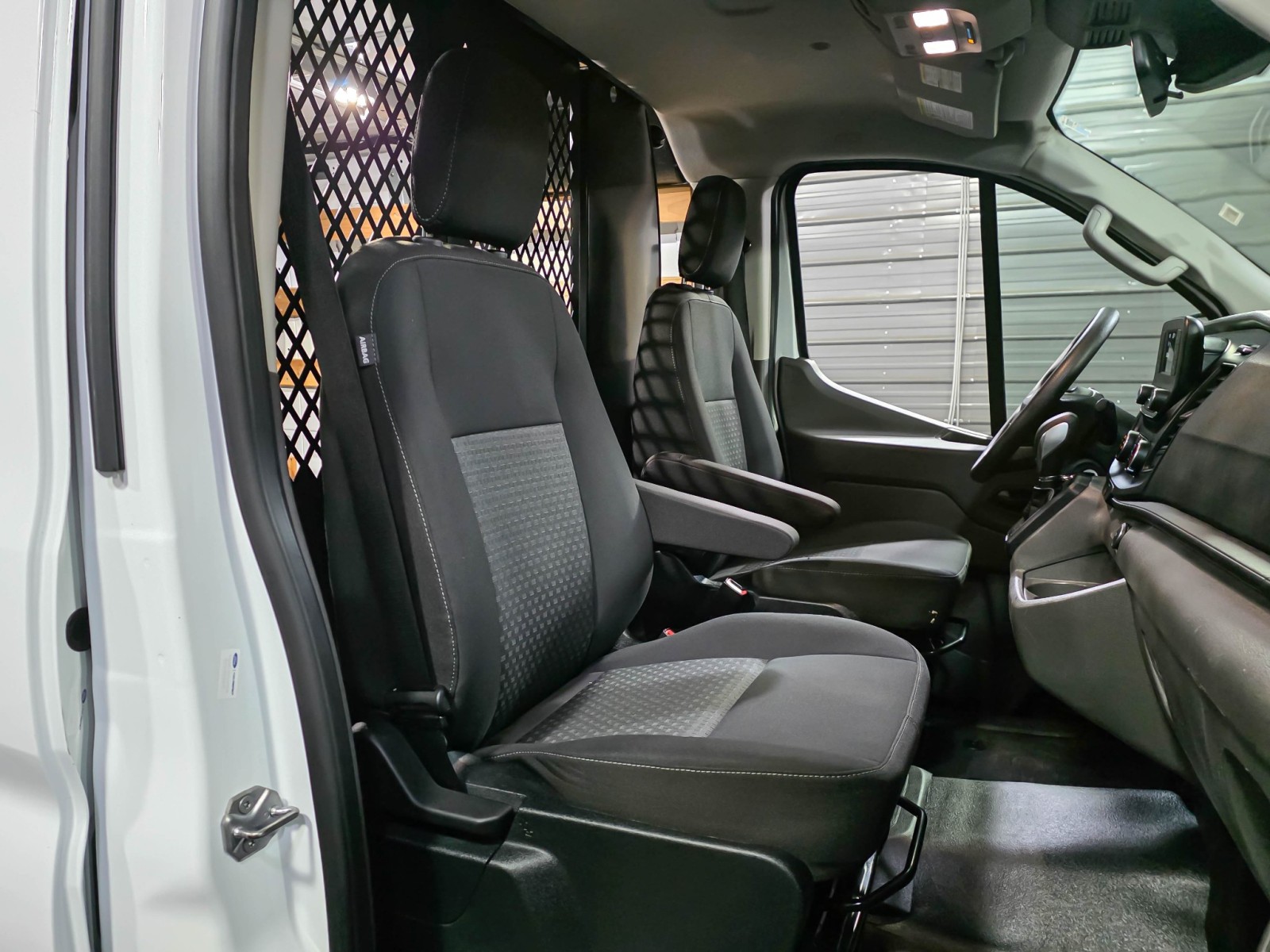 Used 2022 Ford Transit 250 Low Roof Empty Cargo Van - photo 19