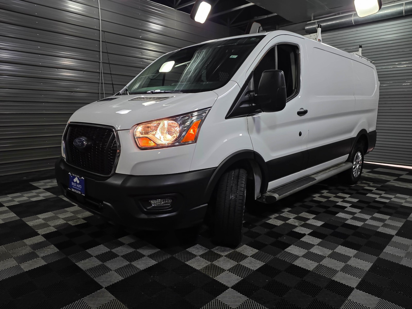 Used 2022 Ford Transit 250 Low Roof Empty Cargo Van - photo 31