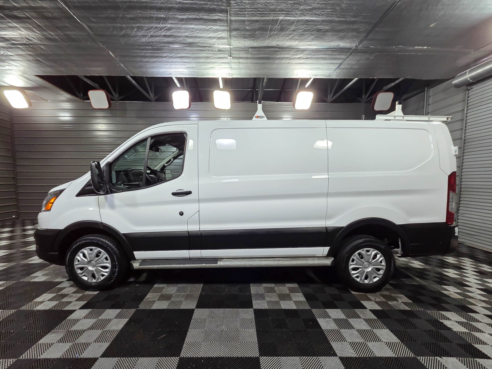 Used 2022 Ford Transit 250 Low Roof Empty Cargo Van - photo 9