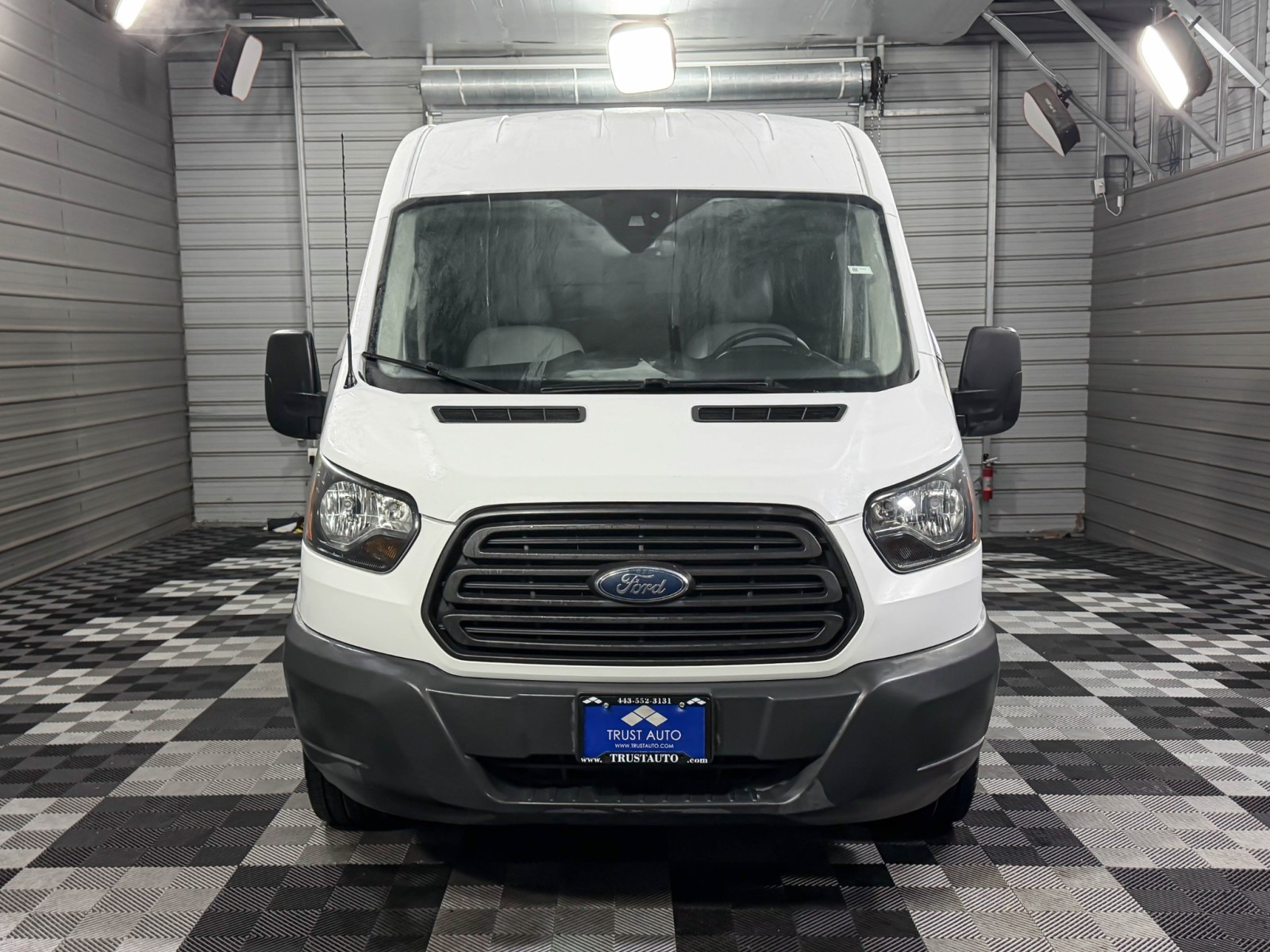 Used 2018 Ford Transit 350 XL Passenger Van - photo 4
