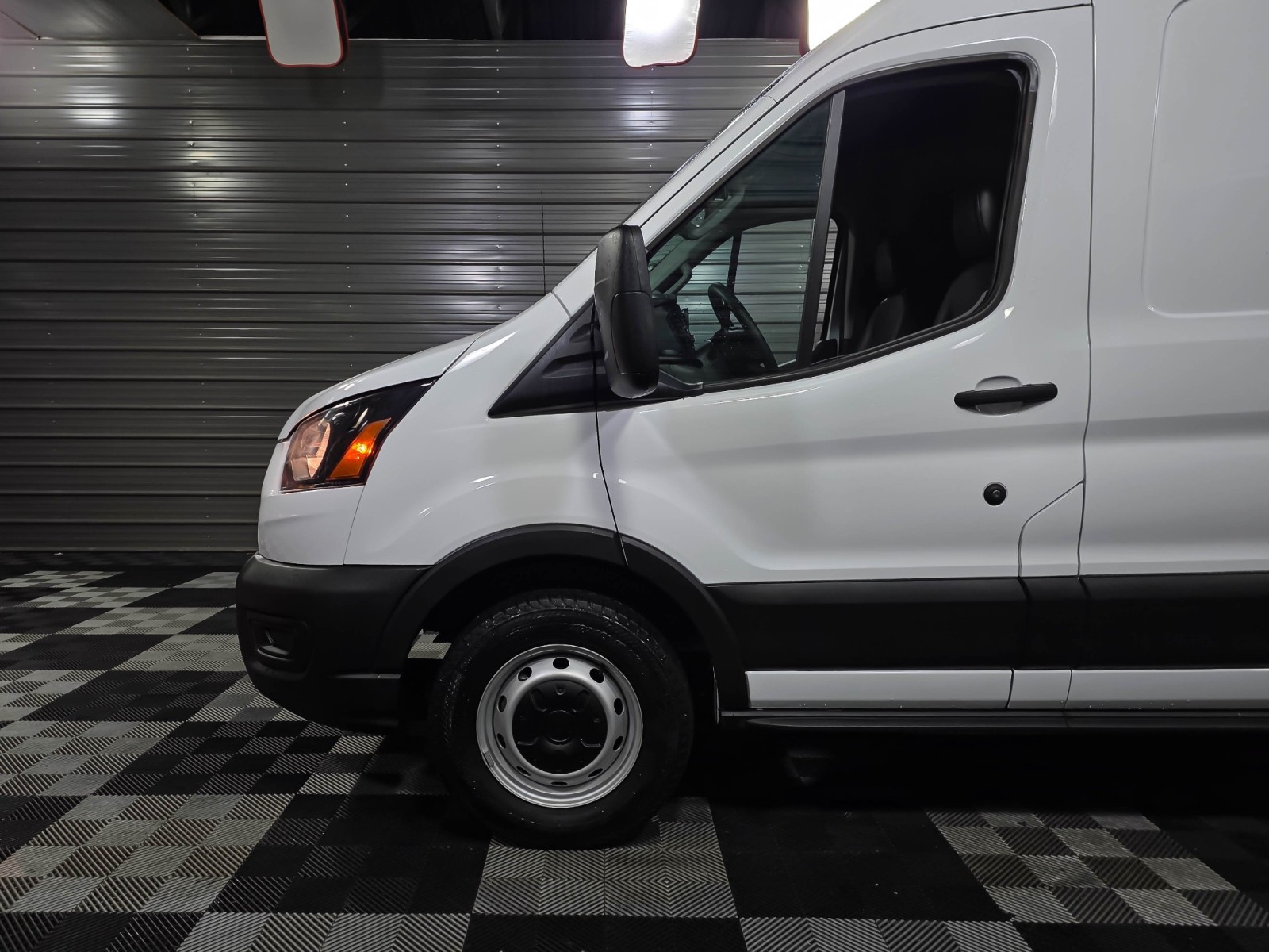 Used 2023 Ford Transit 250 Medium Roof Empty Cargo Van - photo 30