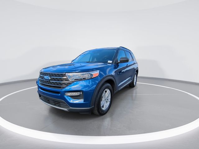 Used 2022 Ford Explorer XLT - photo 3