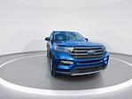 Used 2022 Ford Explorer XLT thumbnail 2