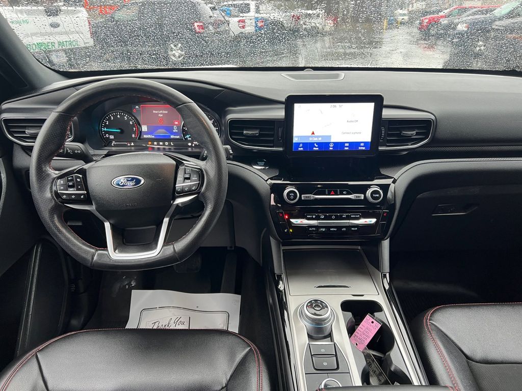 Used 2023 Ford Explorer ST-Line - photo 4