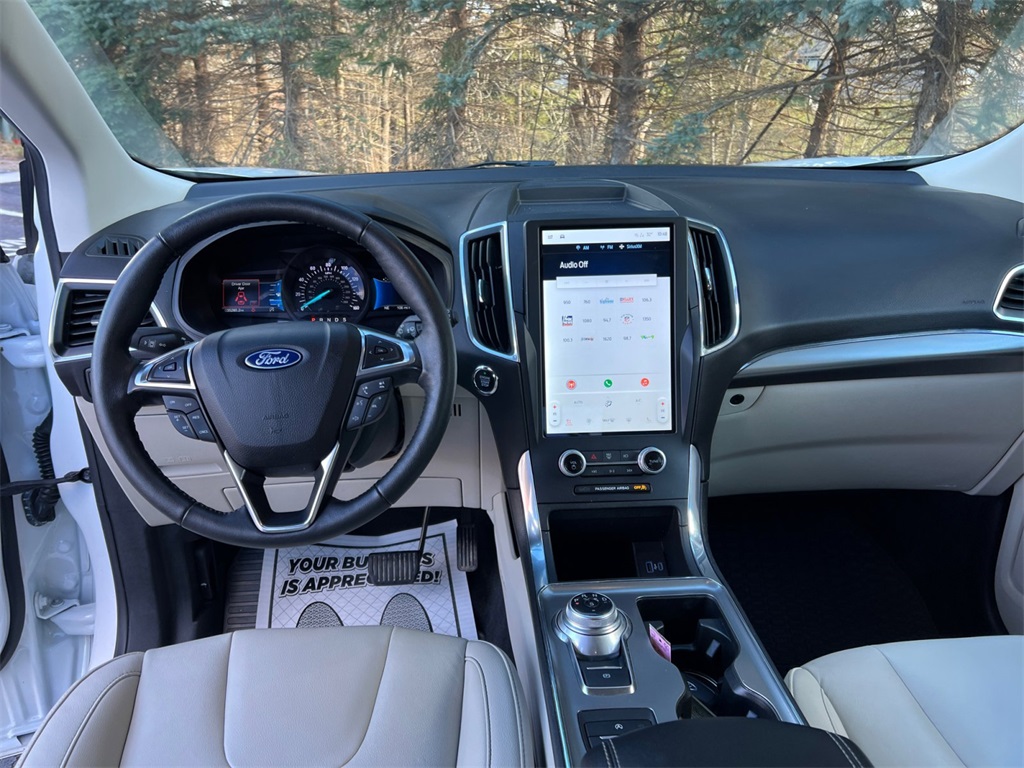 Used 2022 Ford Edge Titanium - photo 29