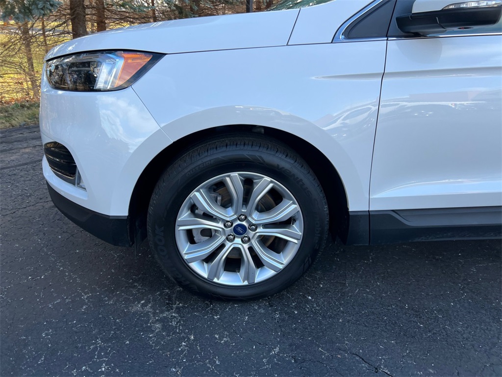 Used 2022 Ford Edge Titanium - photo 24