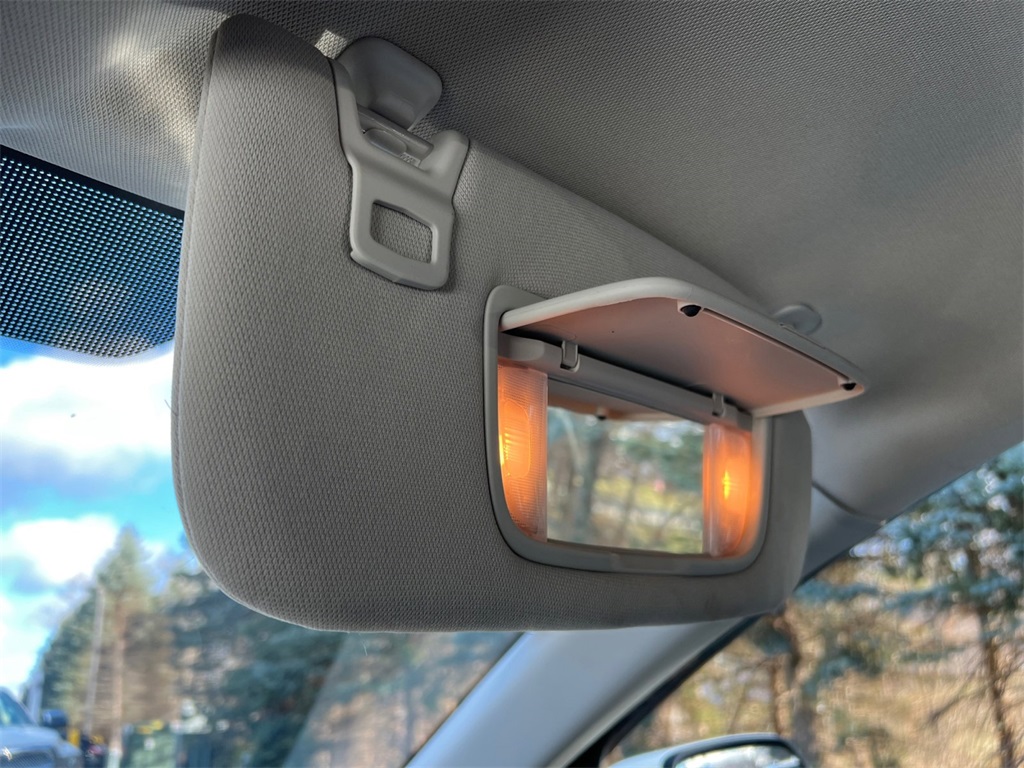 Used 2022 Ford Edge Titanium - photo 9