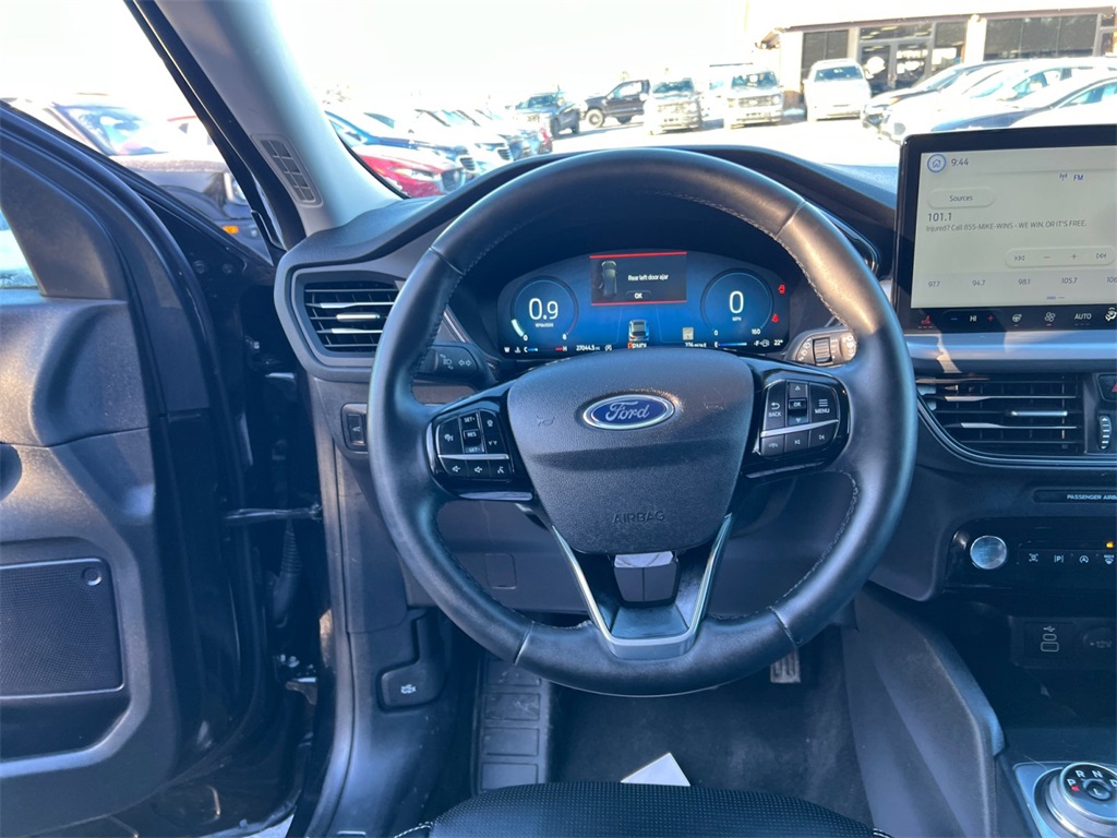 Used 2024 Ford Escape - photo 1