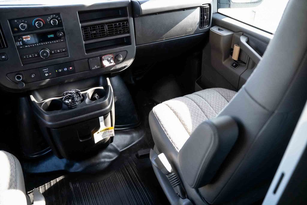 New 2025 GMC Savana 2500 - photo 1