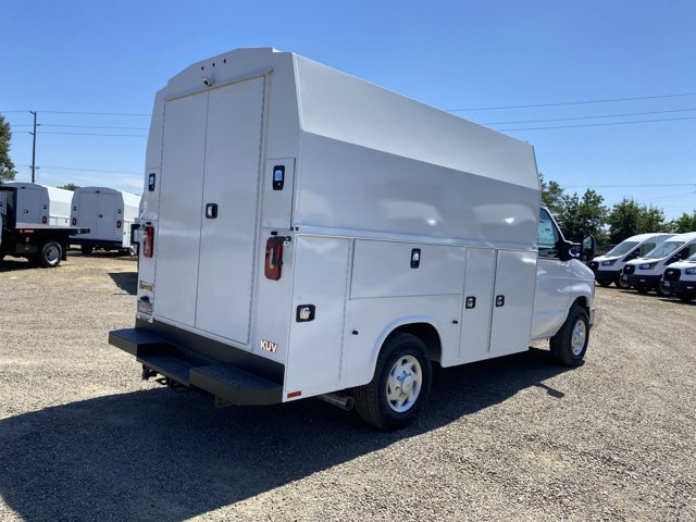 New 2026 Ford E-350 Cutaway - photo 8