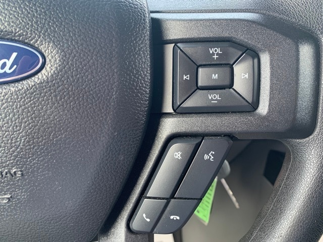 Used 2022 Ford E-450 Cutaway - photo 25