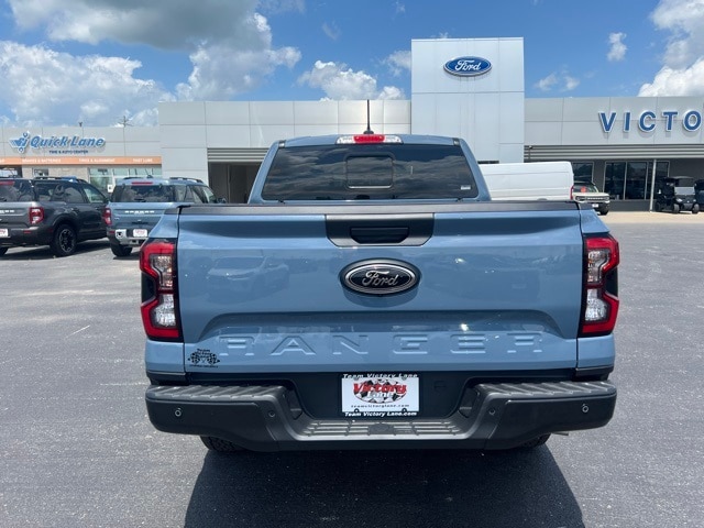 New 2025 Ford Ranger Lariat SuperCrew Cab 4WD Pickup - photo 4