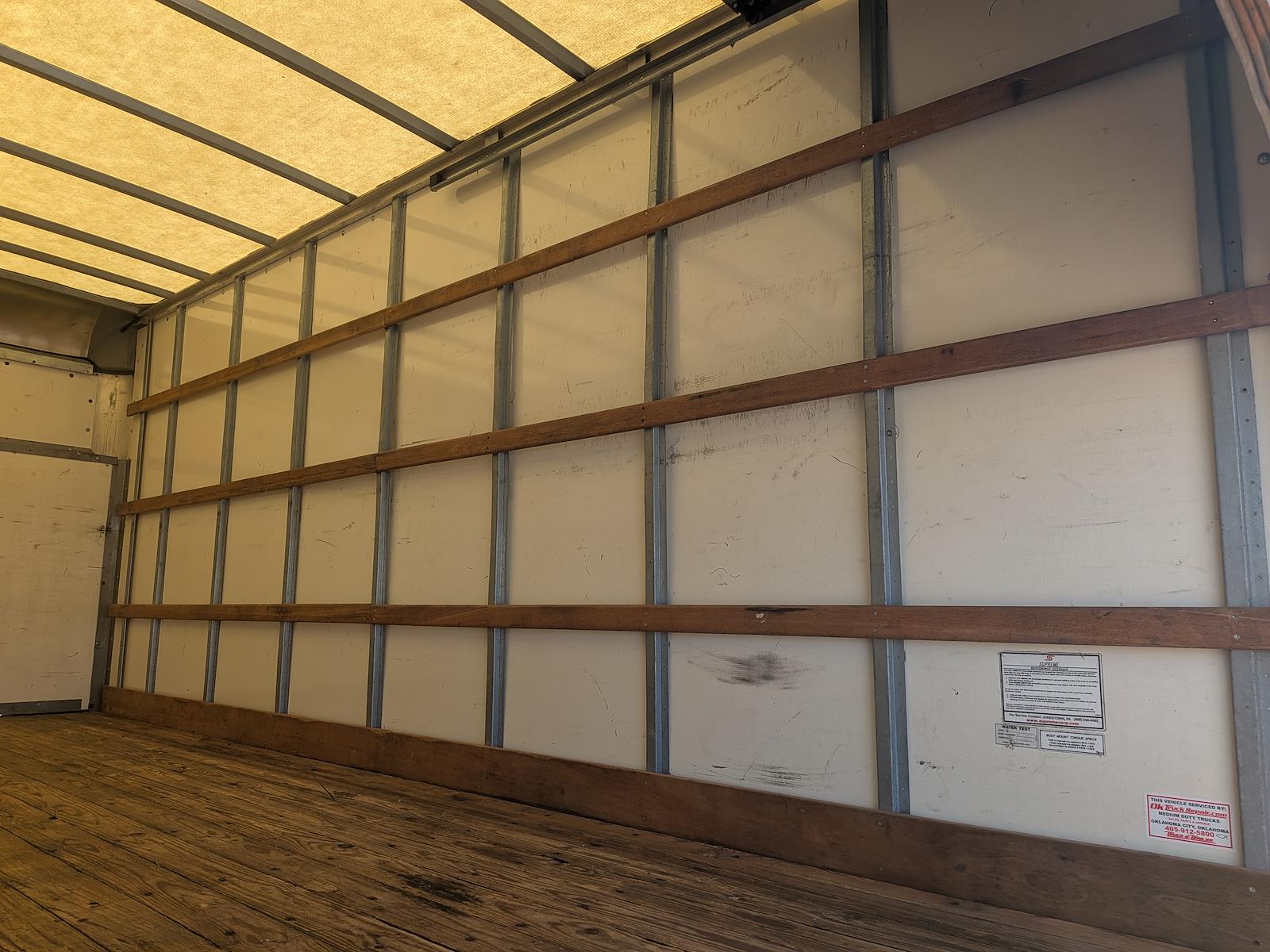 Used 2019 Ford E-350 Cutaway - photo 9