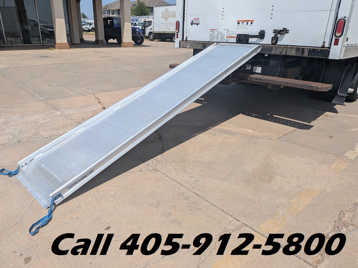 Used 2019 Ford E-350 Cutaway - photo 17