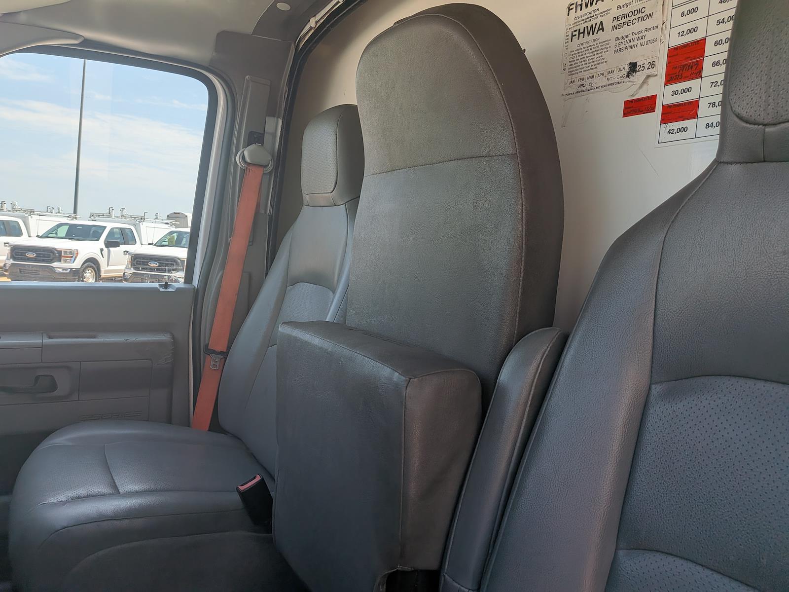 Used 2019 Ford E-350 Cutaway - photo 23