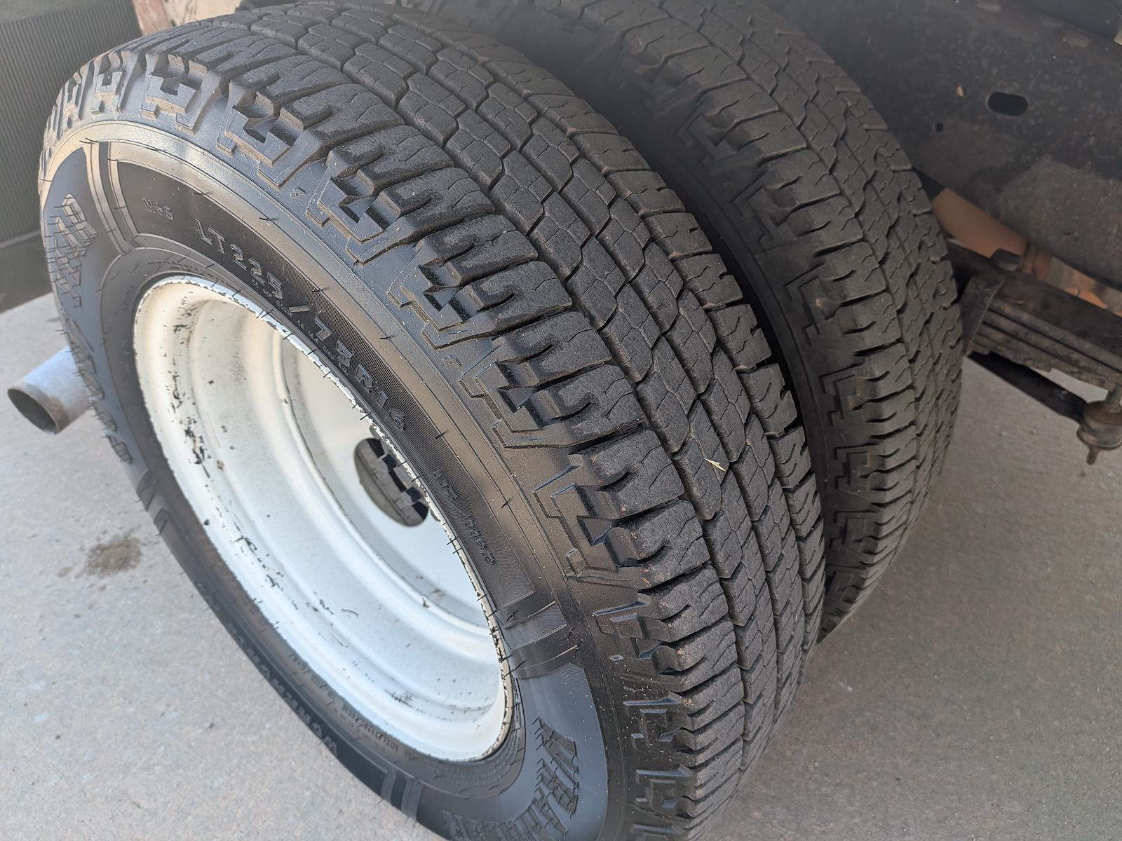 Used 2019 Ford E-350 Cutaway - photo 36