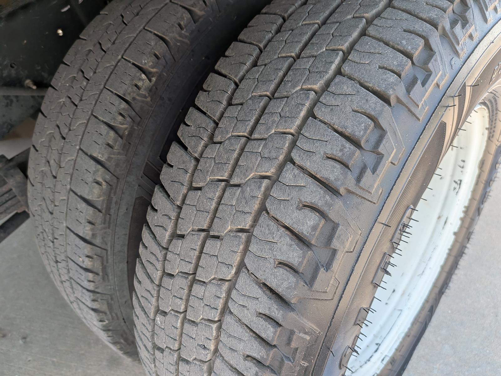 Used 2019 Ford E-350 Cutaway - photo 38