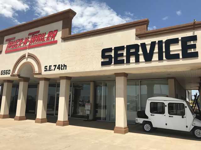 Used 2019 Ford E-350 Cutaway - photo 44