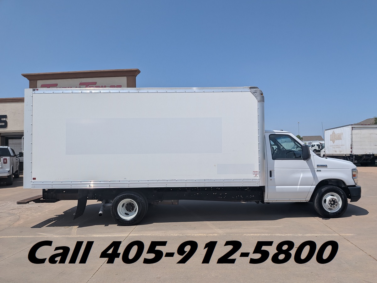 Used 2019 Ford E-350 Cutaway - photo 5