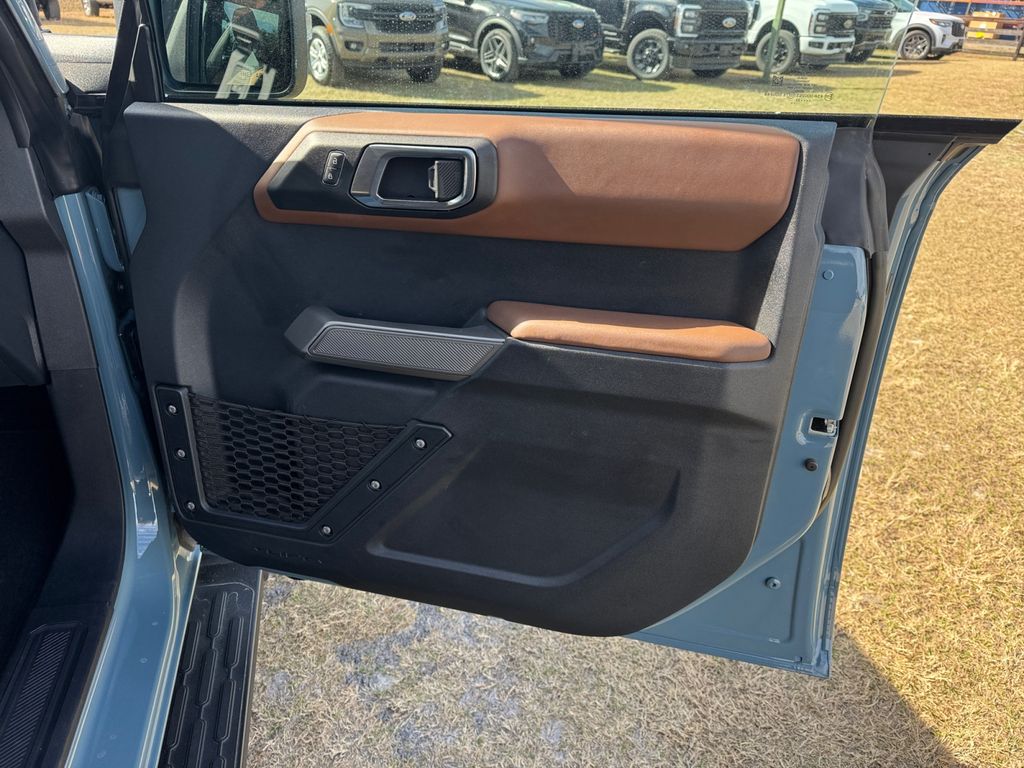 Used 2022 Ford Bronco Outer Banks - photo 8
