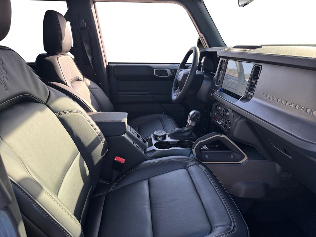 New 2025 Ford Bronco Badlands - photo 17