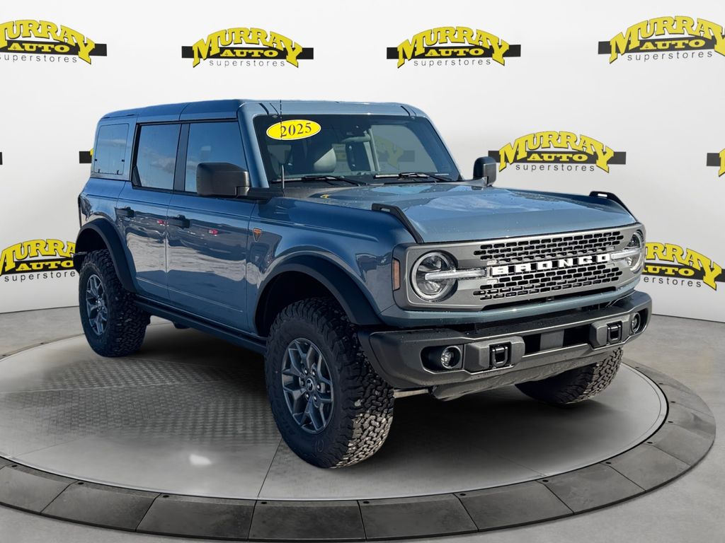 New 2025 Ford Bronco Badlands - photo 8