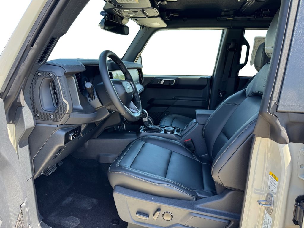 New 2025 Ford Bronco Badlands - photo 11