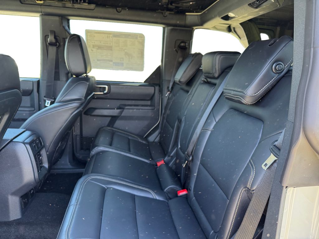 New 2025 Ford Bronco Badlands - photo 15