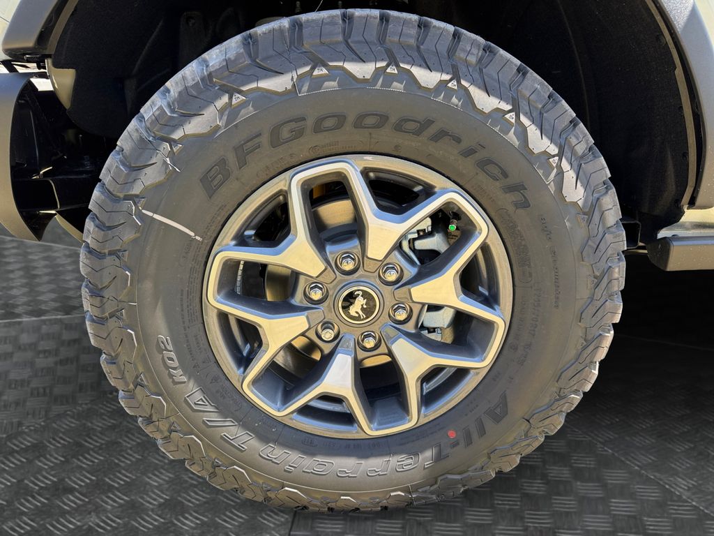 New 2025 Ford Bronco Badlands - photo 16