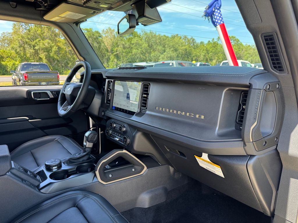 New 2025 Ford Bronco Badlands - photo 18