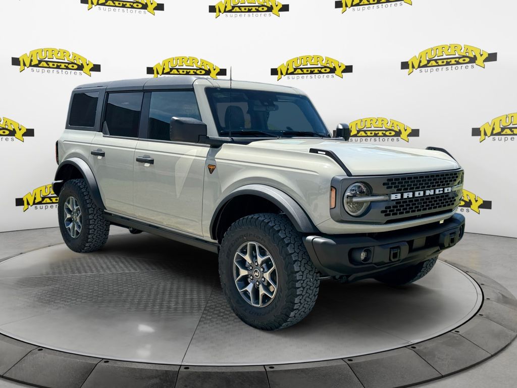 New 2025 Ford Bronco Badlands - photo 8
